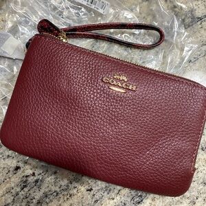 Coach Double Corner Zip Wristlet Leather Wine - C1860 F2298